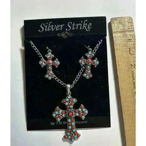 NWT Silver Strike 3-D Belt Company Turquoise Cross Earrings And Necklace Set